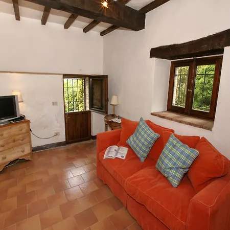 Two Characteristic On An Estate In Umbria Dom wakacyjny *