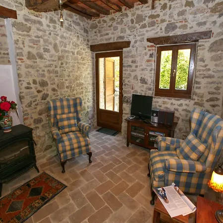 Two Characteristic On An Estate In Umbria Lisciano Niccone