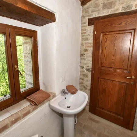 Two Characteristic On An Estate In Umbria Dom wakacyjny