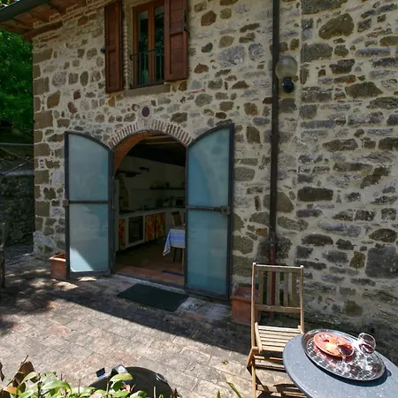 Two Characteristic On An Estate In Umbria Сasa de vacaciones